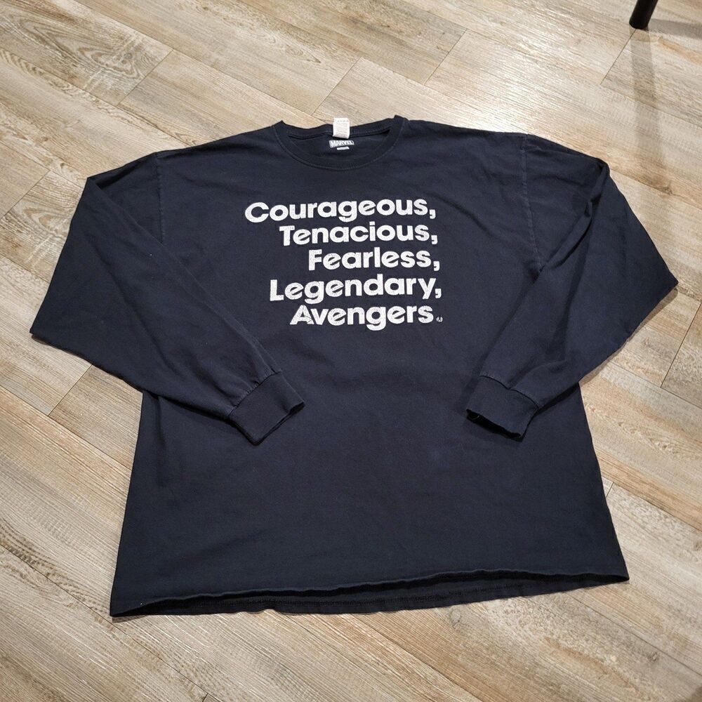 Marvel Avengers Graphic Long Sleeved Tee Shirt Men's Size XL